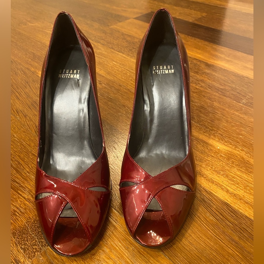 Stuart Weitzman size 10, patent leather peep toe sandals, heel 3.75"
